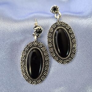 Vintage Silver Whimsigoth Witchy Style Oval Dangle Drop Earrings w/ Flowers